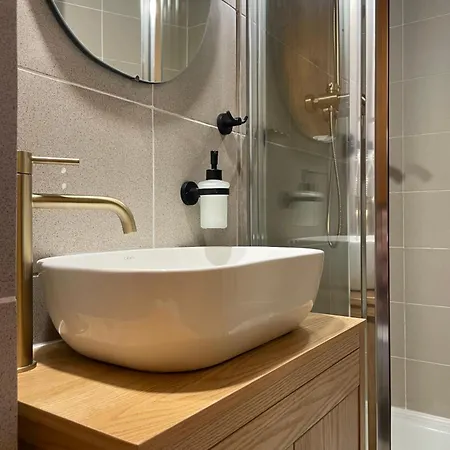 Z Giewontem W Tle Apart&room Apartman Zakopane